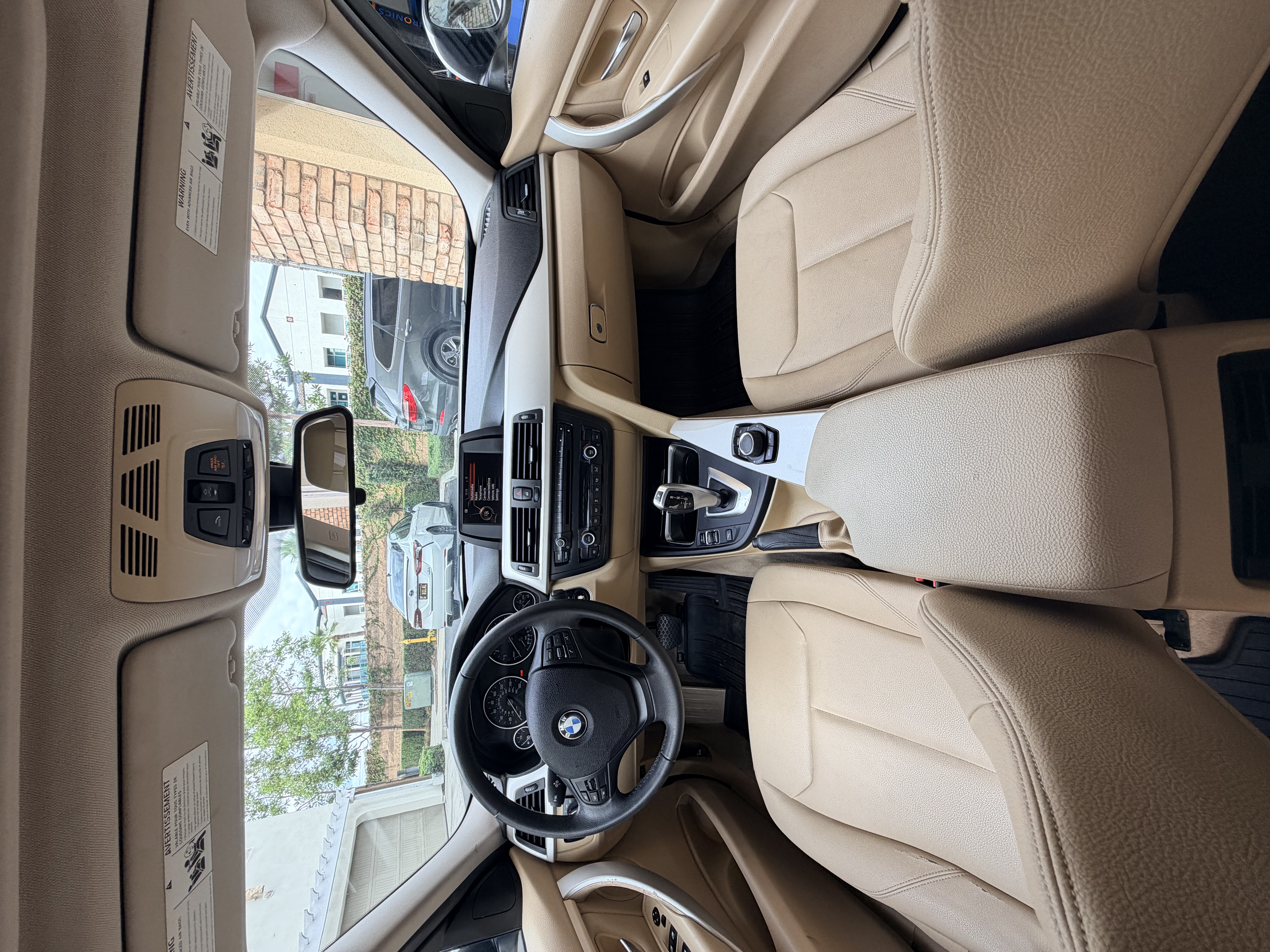 Used 2015 BMW 320i Sedan RWD image 9