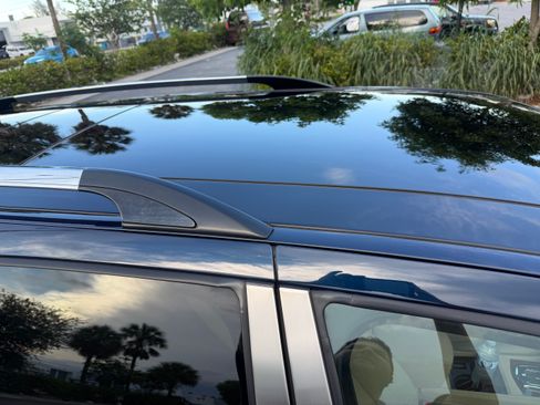 Used 2008 Cadillac SRX AWD w/ Utility Package image 11