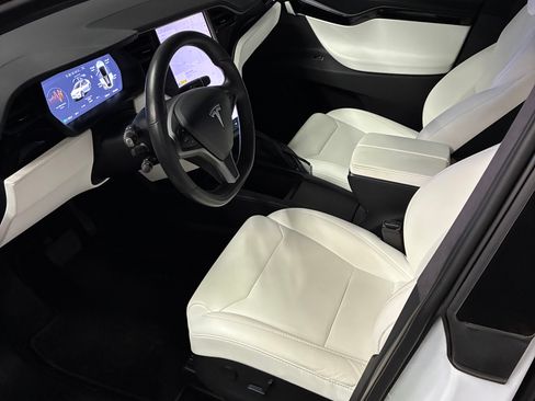 Used 2019 Tesla Model X Long Range image 4