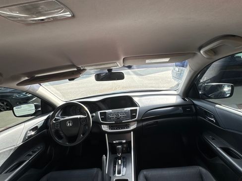 Used 2014 Honda Accord Sport image 17