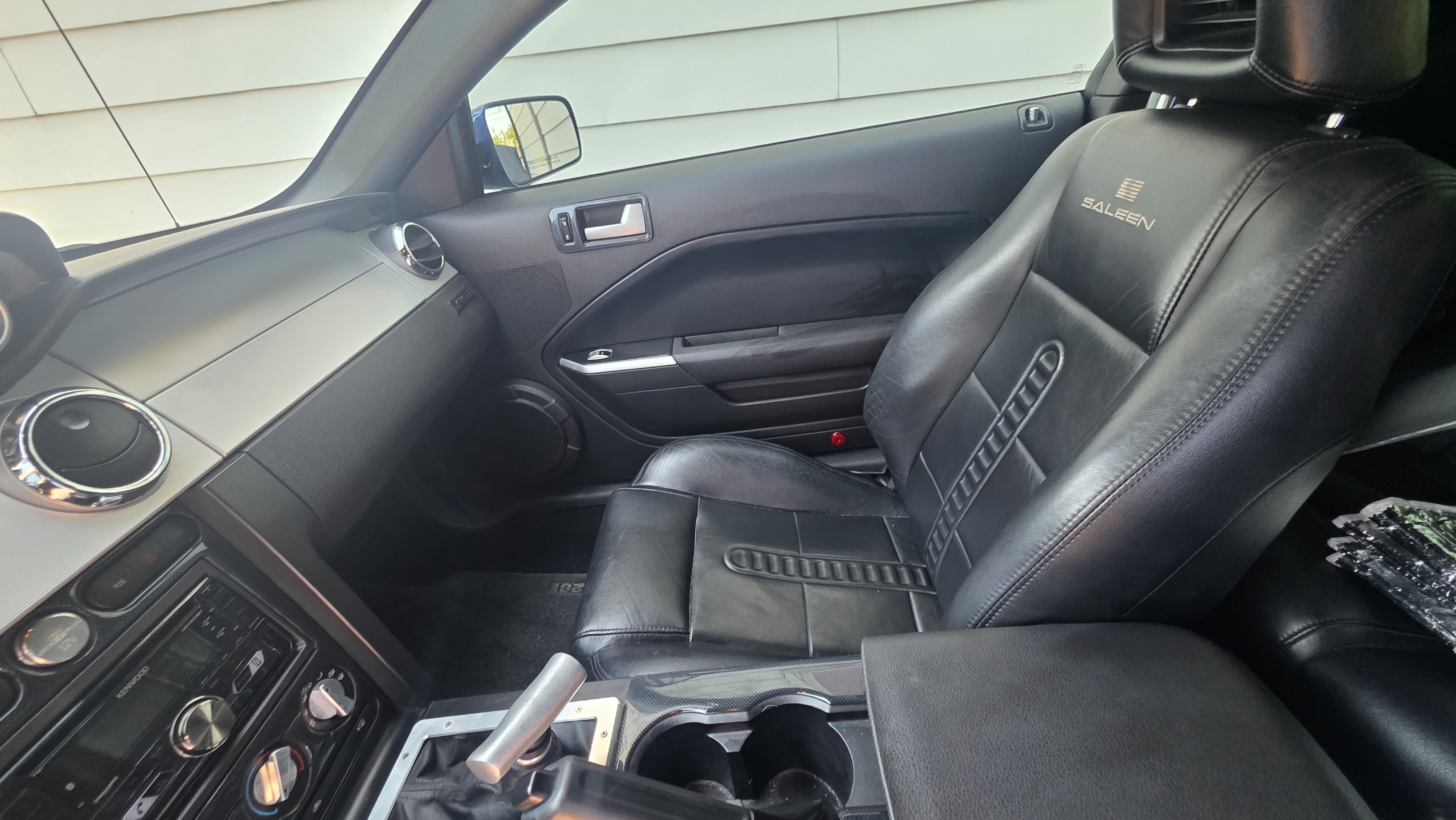 Used 2006 Ford Mustang GT Premium RWD image 10