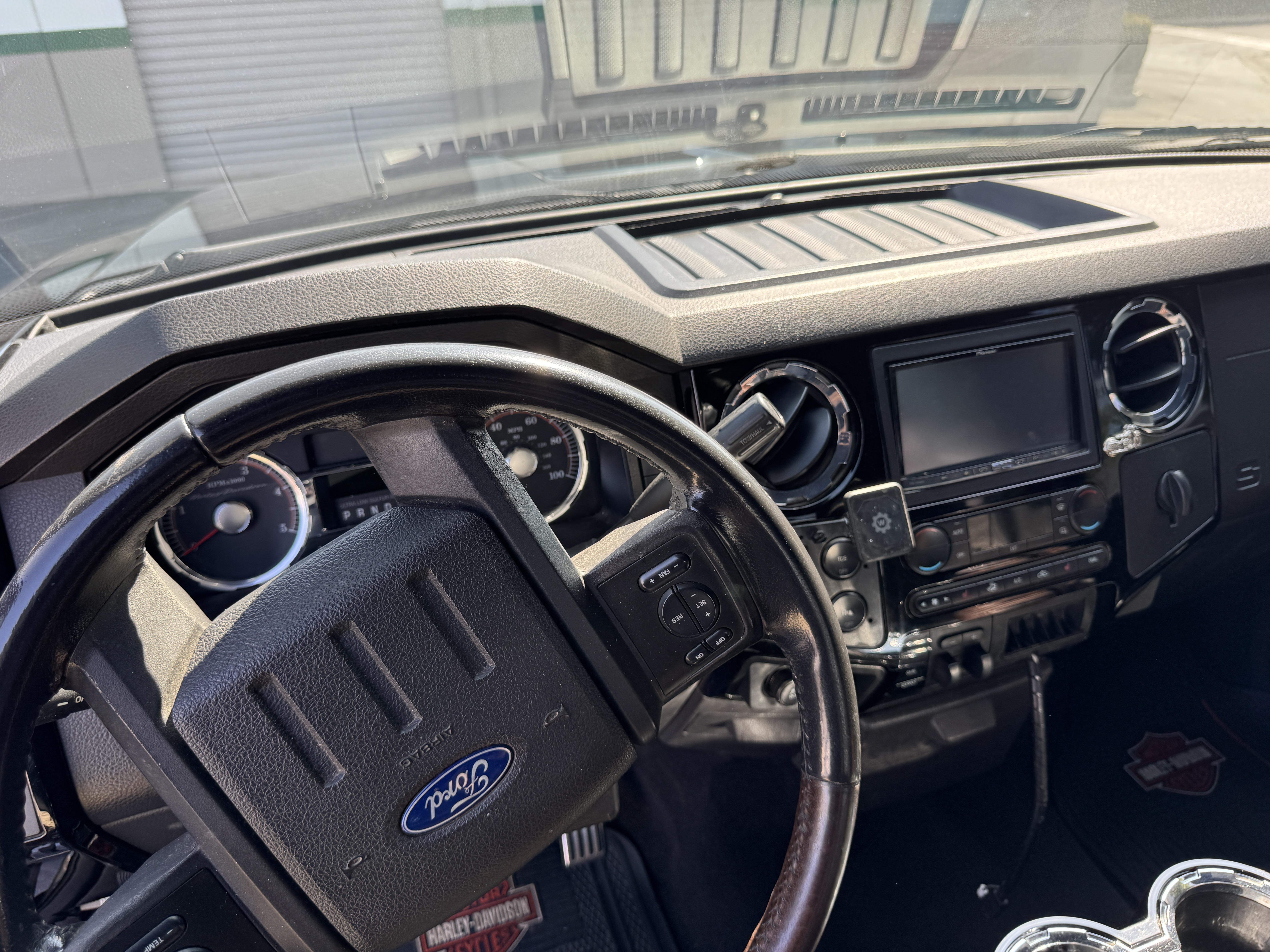 Used 2008 Ford F250 Harley-Davidson AWD/4WD image 21