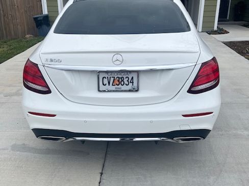 Used 2019 Mercedes-Benz E 300 image 5