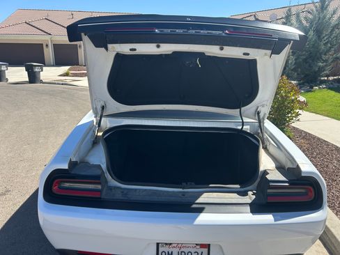 Used 2019 Dodge Challenger GT w/ Blacktop Package RWD image 12