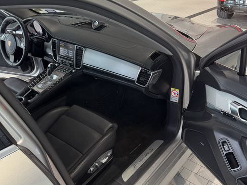 Used 2010 Porsche Panamera 4S AWD/4WD image 29