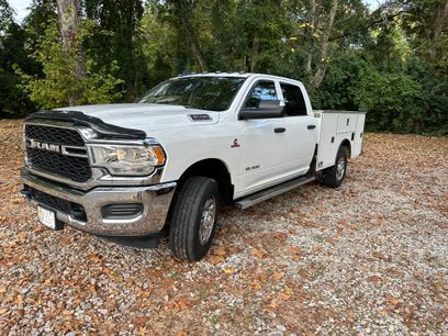 Used 2019 RAM 3500 Tradesman w/ Chrome Appearance Group