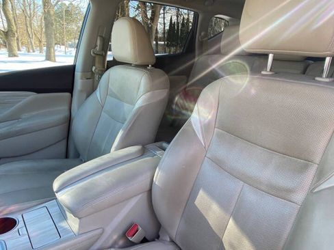 Used 2016 Nissan Murano Platinum w/ Platinum Technology Package image 13