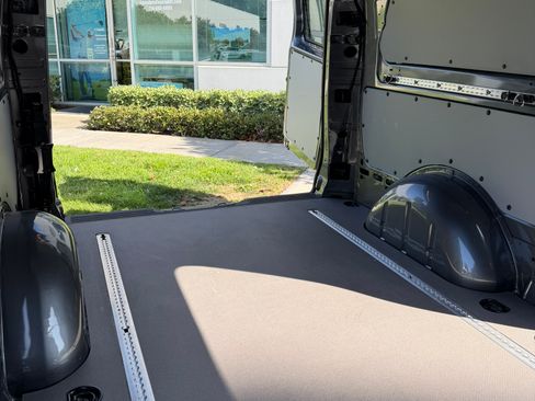Used 2022 Mercedes-Benz Metris image 31