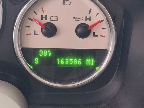 Used 2004 Ford F150 Lariat image 10