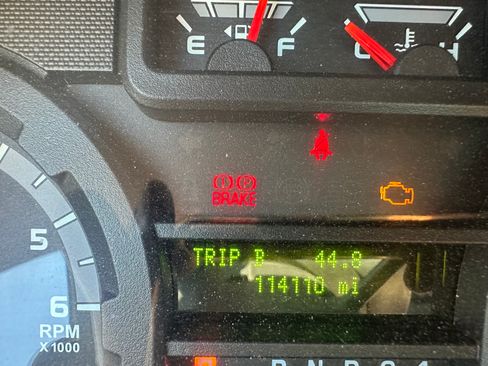 Used 2014 Ford E-150 and Econoline 150 Wagon image 9