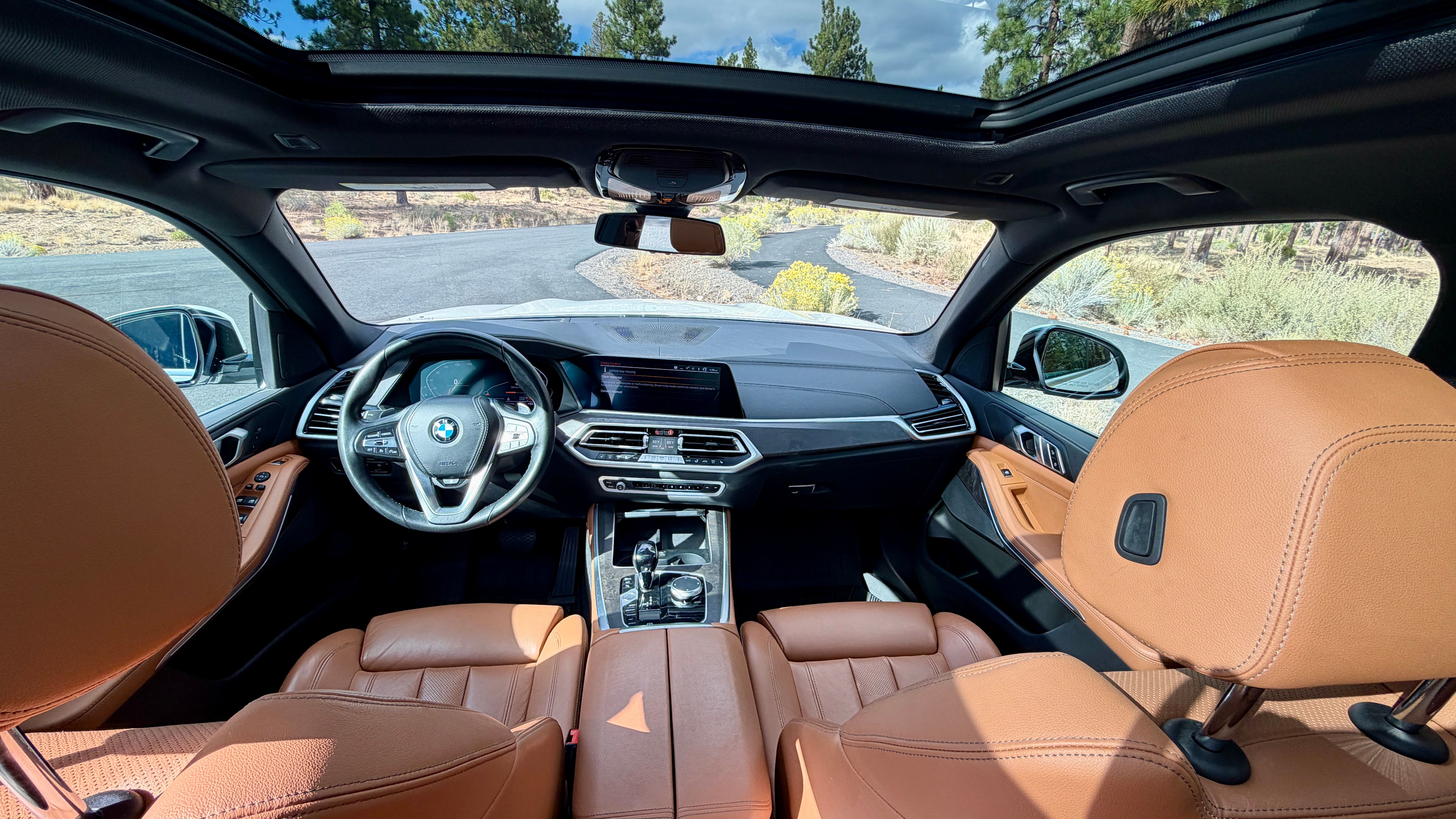 Used 2022 BMW X5 xDrive40i w/ Premium Package AWD/4WD image 21