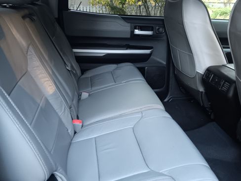 Used 2016 Toyota Tundra Limited image 4