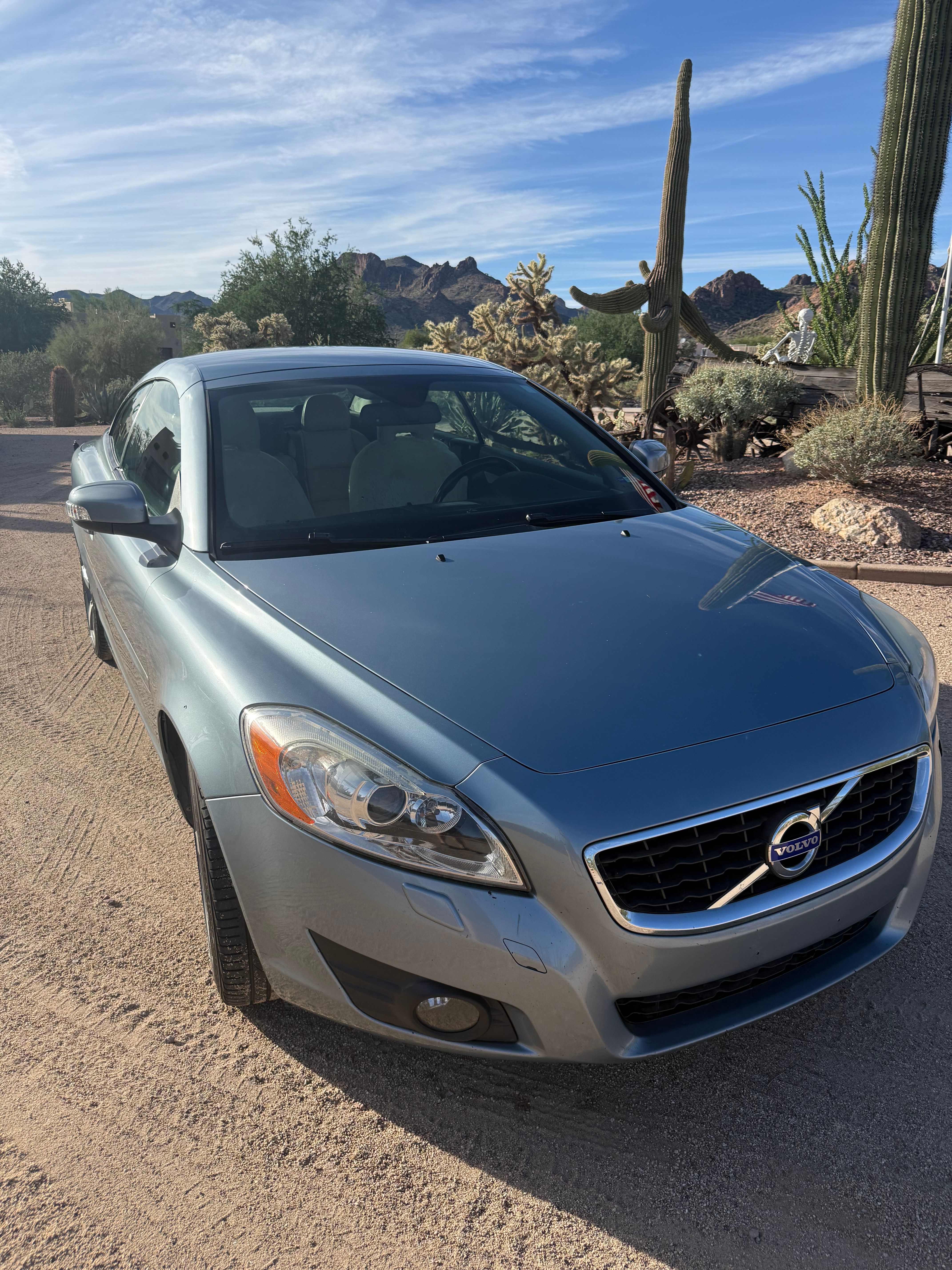 Used 2011 Volvo C70 T5 w/ Multimedia Pkg FWD image 6