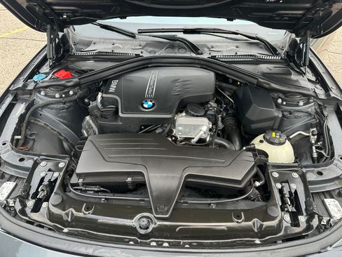 Used 2016 BMW 328i xDrive Sedan AWD/4WD image 15