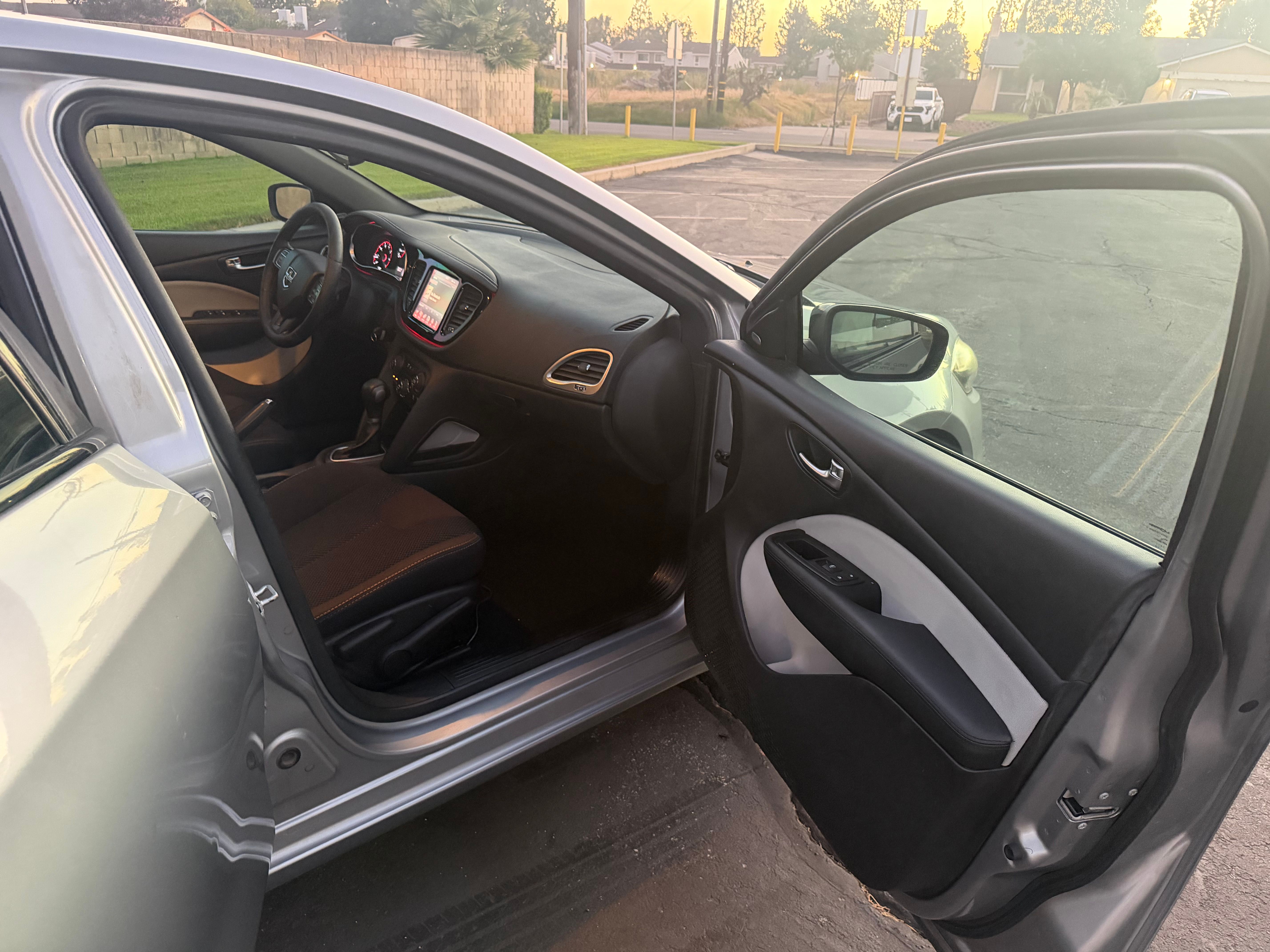 Used 2015 Dodge Dart SXT w/ Sun/Sound Group FWD image 10