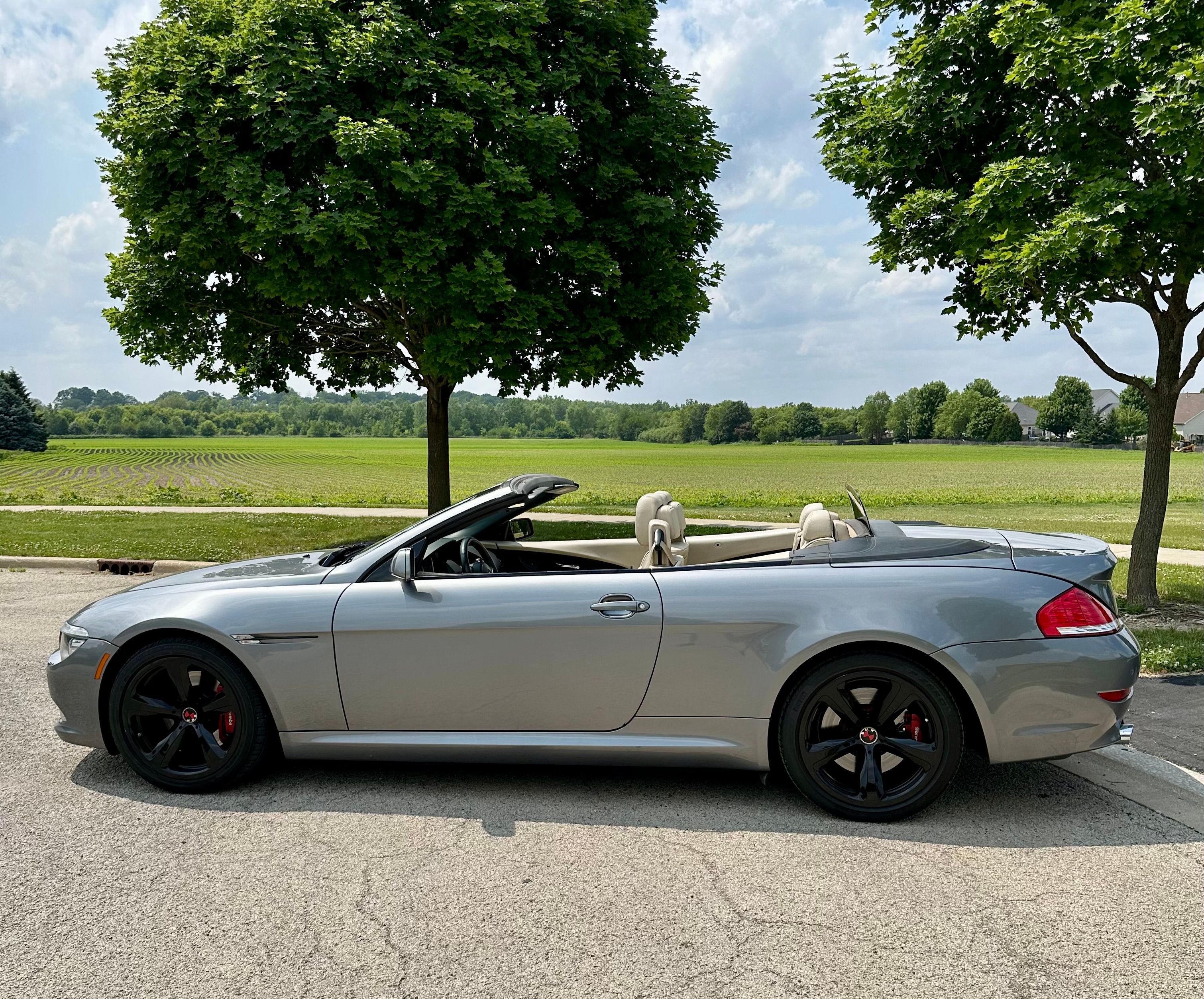 Used 2008 BMW 650i Convertible RWD image 1