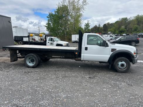 Used 2008 Ford F550 2WD Regular Cab Super Duty image 4