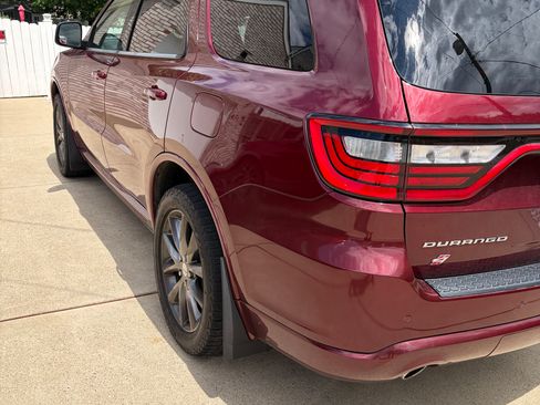 Used 2018 Dodge Durango GT AWD/4WD image 2