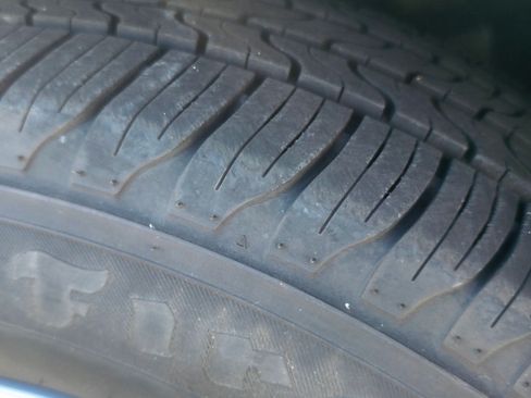 Used 2017 Chrysler Pacifica Touring-L image 15