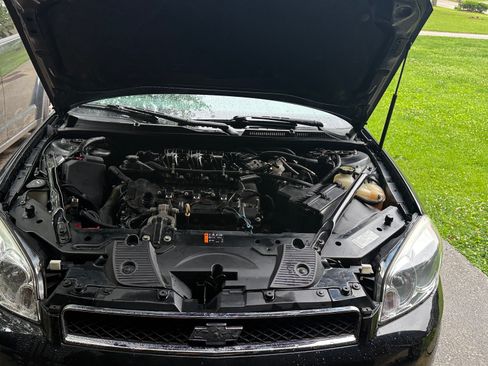 Used 2014 Chevrolet Impala LTZ FWD image 18
