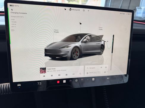 Used 2025 Tesla Model 3 Performance image 21