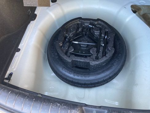 Used 2019 Hyundai Accent SE image 33