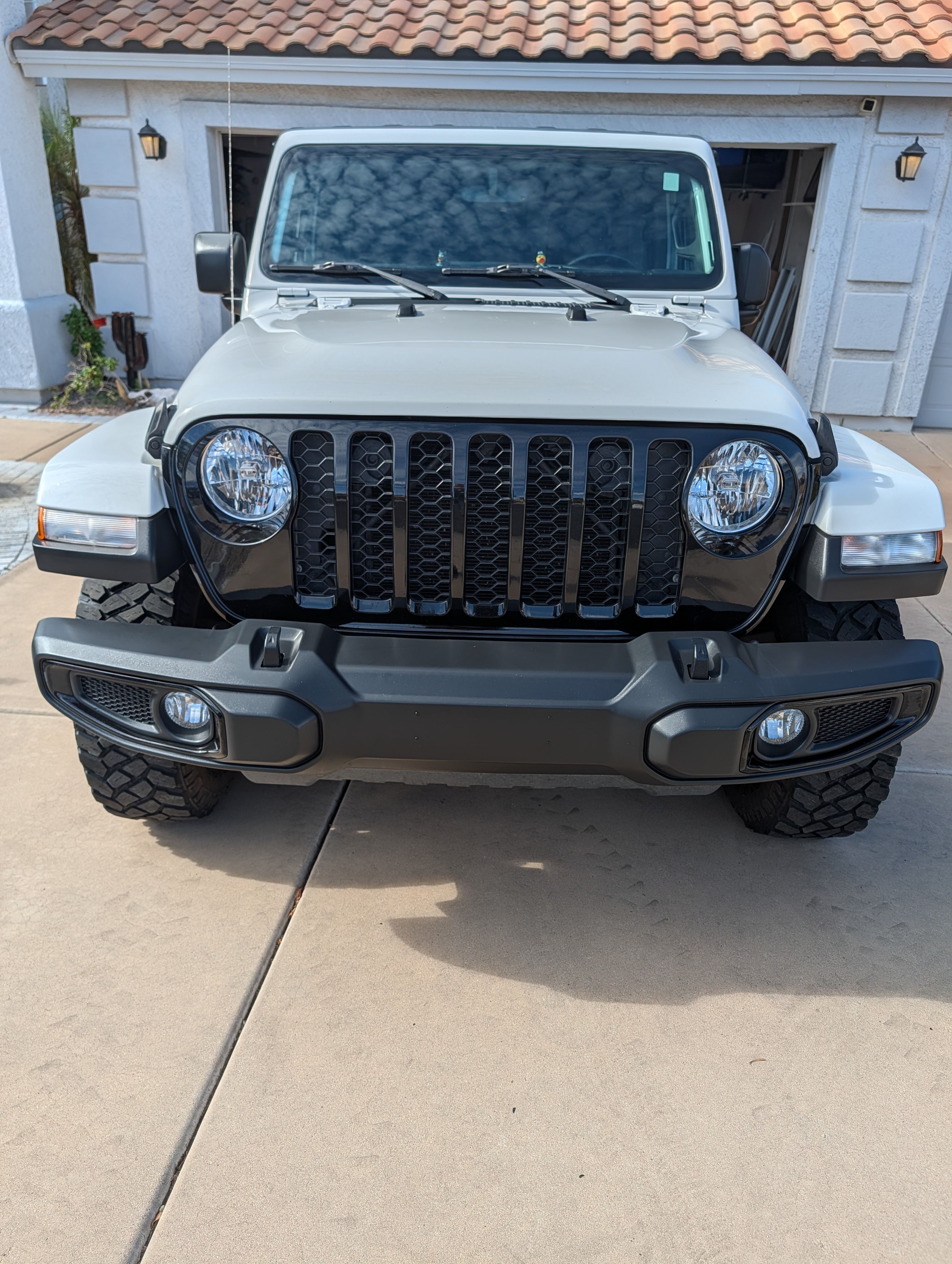 Used 2021 Jeep Gladiator Sport AWD/4WD image 6