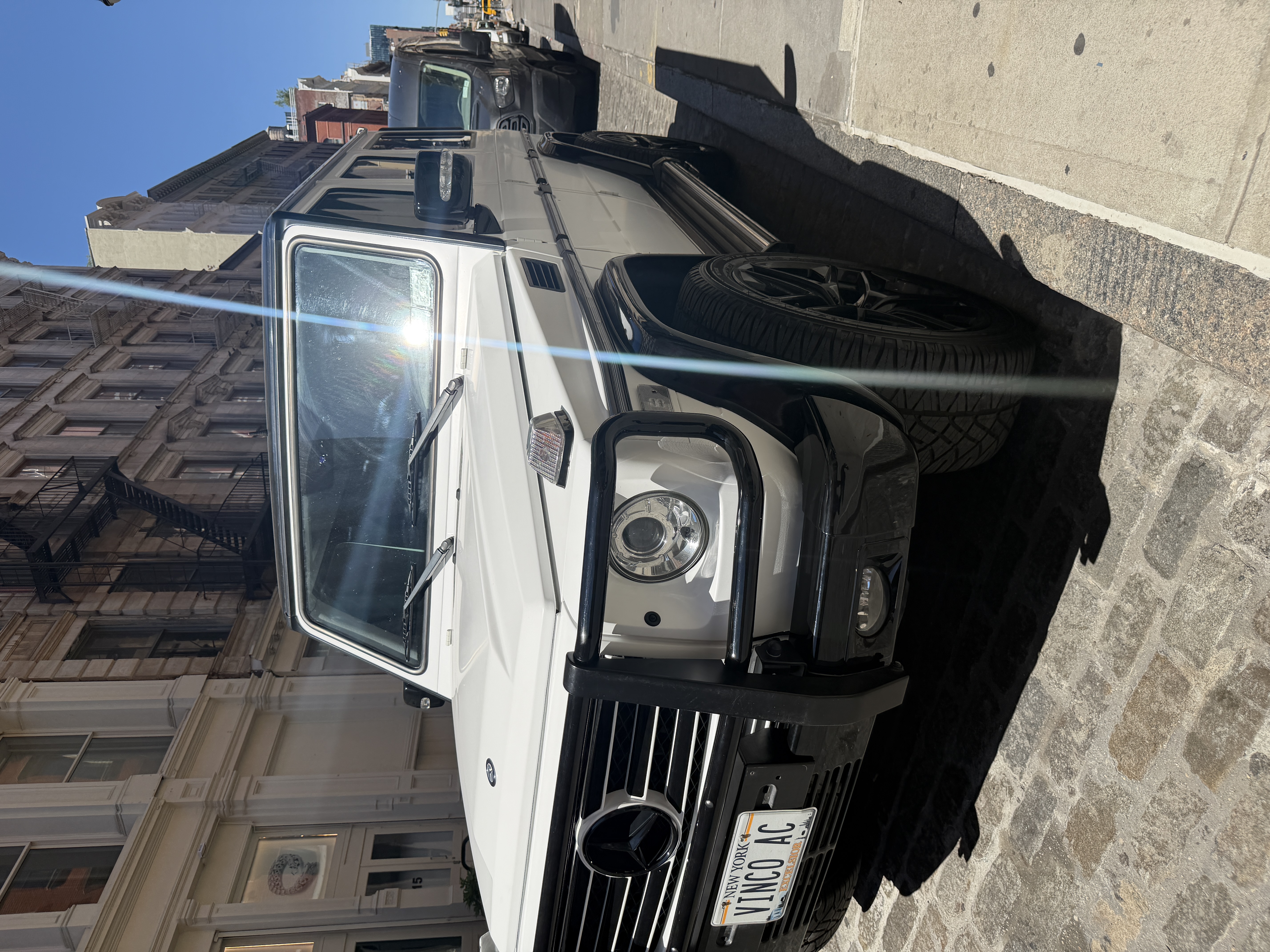 Used 2011 Mercedes-Benz G 550 image 4