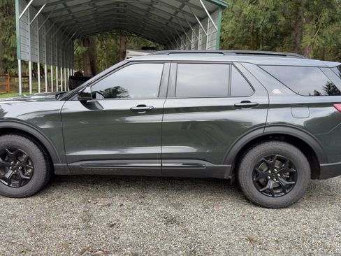 Used 2023 Ford Explorer Timberline w/ Timberline Technology Package image 1