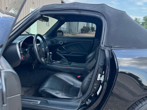 Used 2002 Honda S2000 image 5