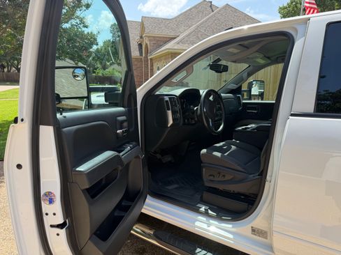 Used 2019 Chevrolet Silverado 2500 LT w/ LT Convenience Package AWD/4WD image 20