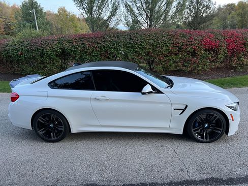 Used 2018 BMW M4 Coupe 2D image 8