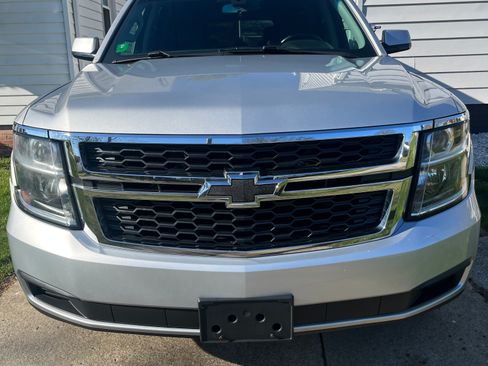 Used 2015 Chevrolet Tahoe 4WD image 2