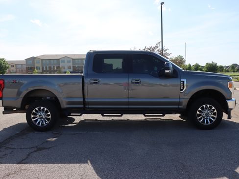 Used 2022 Ford F250 Lariat w/ Lariat Value Package image 5