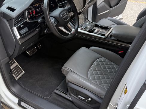 Used 2022 Audi SQ7 Premium Plus w/ SQ7 Executive Package image 22