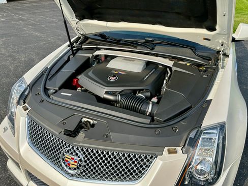 Used 2011 Cadillac CTS V w/ Wood Trim Package image 8