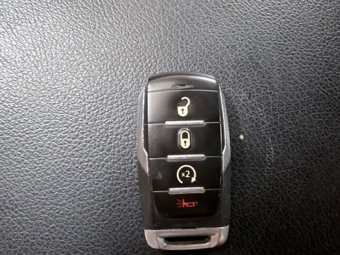 Used 2022 RAM 1500 Big Horn AWD/4WD image 14