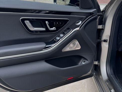 Used 2022 Mercedes-Benz S 500 4MATIC image 15