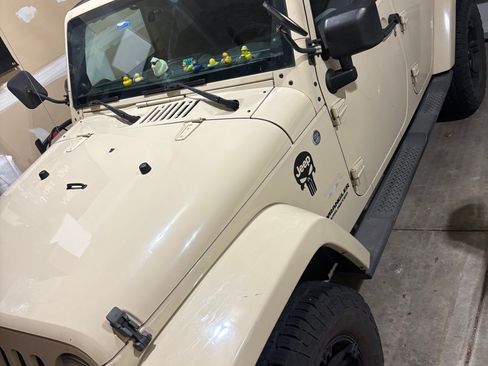 Used 2011 Jeep Wrangler Unlimited Sahara w/ Dual Top Group image 2