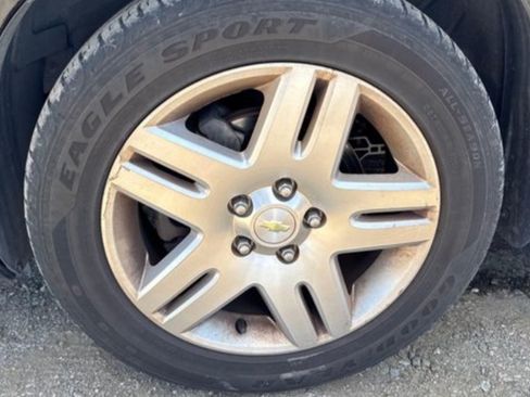 Used 2013 Chevrolet Impala LT image 18