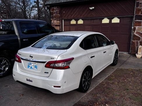 Used 2013 Nissan Sentra SV image 1