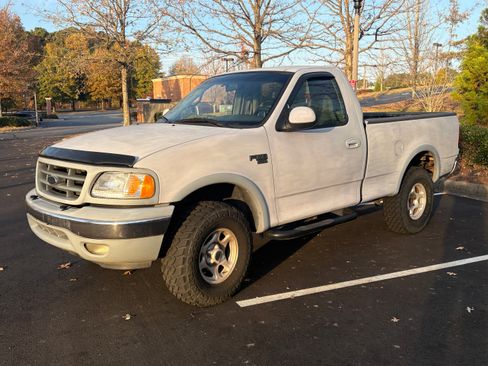 Used 1997 Ford F150 4x4 Regular Cab image 5