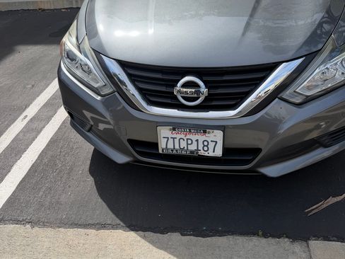 Used 2016 Nissan Altima 2.5 S w/ Power Driver Seat Package image 5