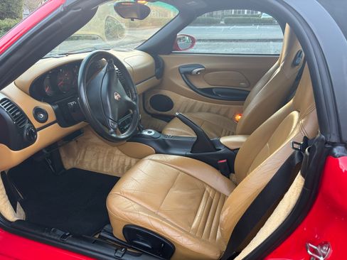 Used 2000 Porsche Boxster image 16