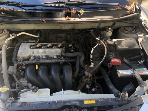 Used 2004 Pontiac Vibe image 14