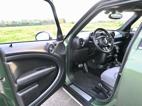 Used 2015 MINI Cooper Countryman S image 11