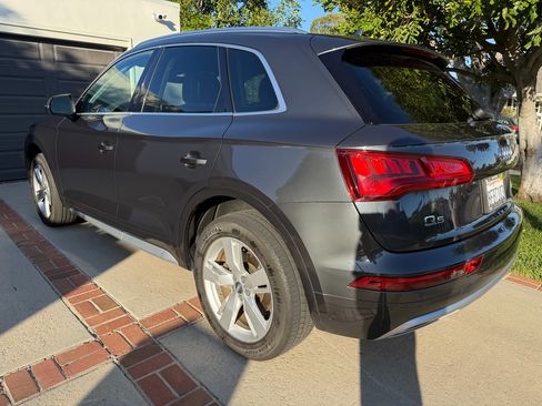 Used 2018 Audi Q5 2.0T Premium Plus w/ Premium Plus Package image 17