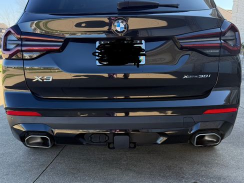 Used 2023 BMW X3 xDrive30i w/ Premium Package image 5