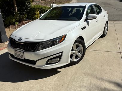 Used 2015 Kia Optima LX w/ LX Convenience Plus Package