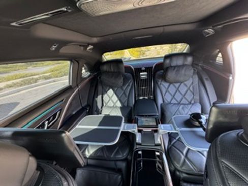 Used 2022 Mercedes-Benz Maybach S 580 4MATIC image 11